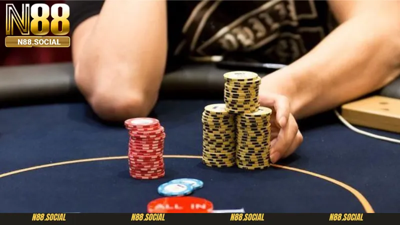 Giải Đáp C-bet Trong Poker Là Gì - Chiến Thuật Bất Bại Không Thể Bỏ Qua - tivon.pro